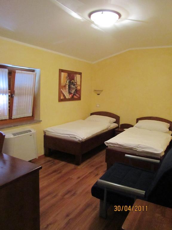 Вілла Arkade Turizem Чрниче Номер фото